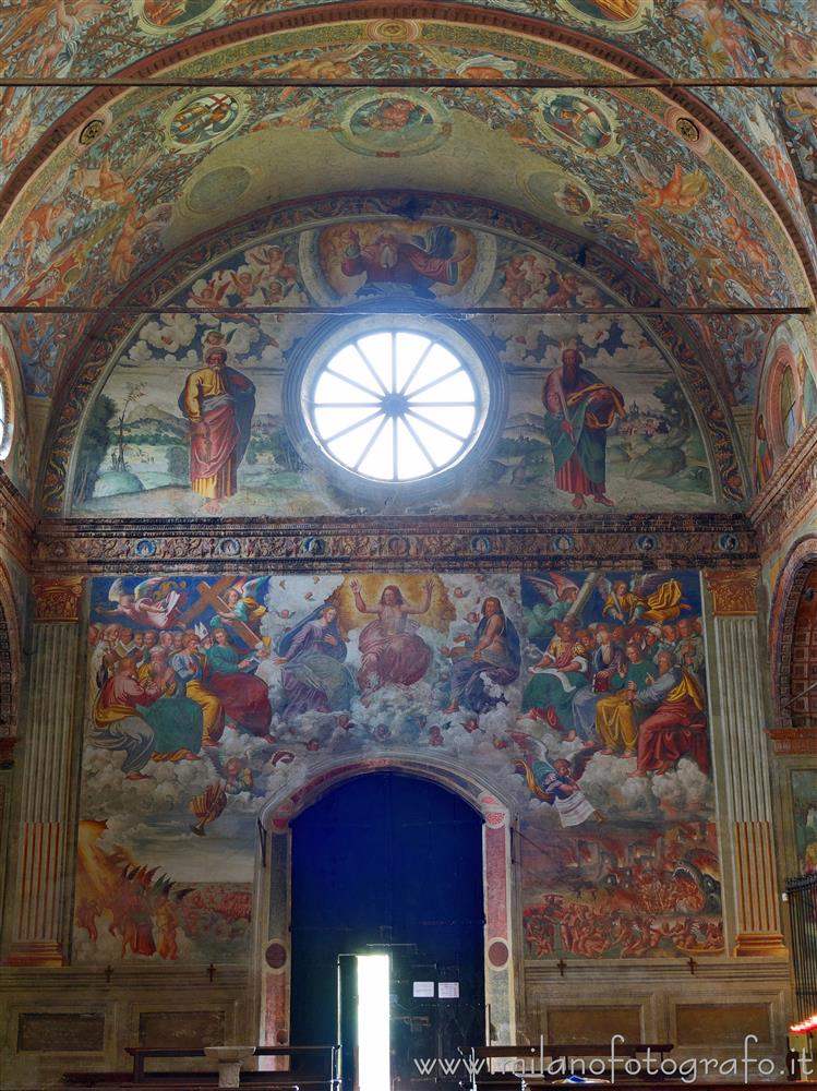 Soncino (Cremona, Italy) - Counterfacade of the Church of Santa Maria delle Grazie